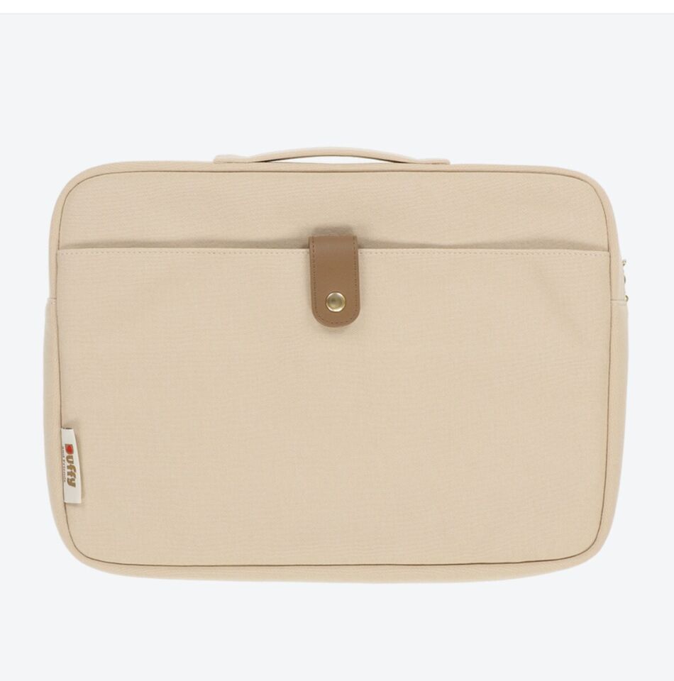 Duffy and Friends 14-inch laptop case from Tokyo DisneySea 2026 collection, featuring blue anniversary motifs and padded protection - DARUMA AUSTRALIA PTY LTD